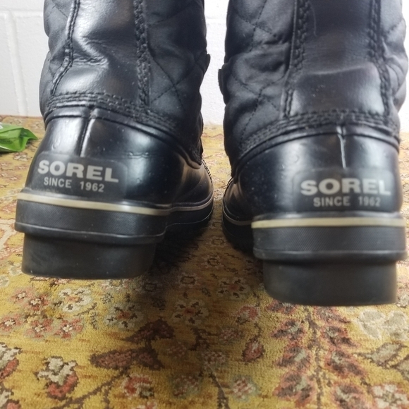 Sorel Tofino II gray faux fur winter boots - Picture 7 of 10